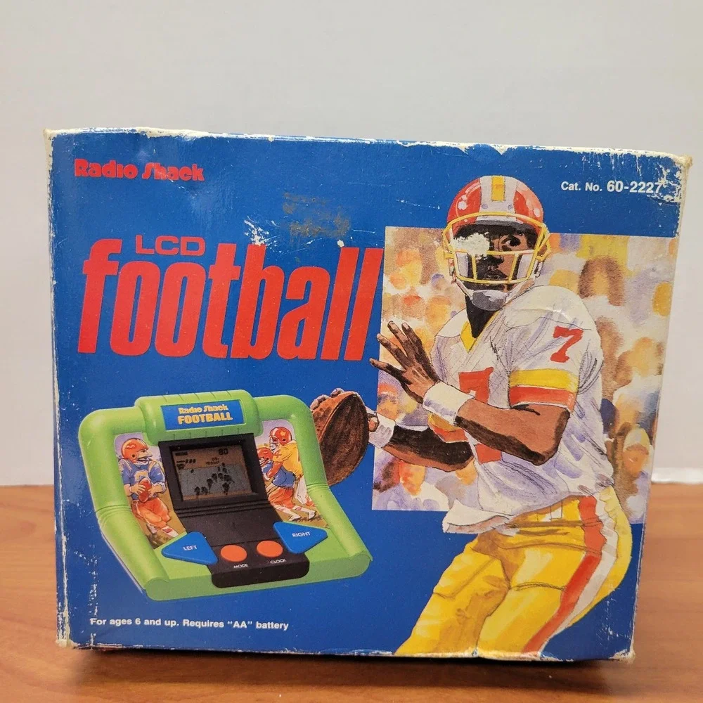 Raido‎ Shack LCD football vintage hand held video game
